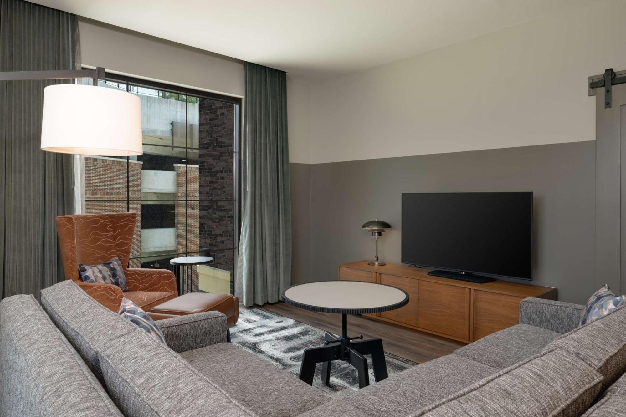 Hotel Nickel Plate Fishers, Tapestry Collection By Hilton Exterior foto
